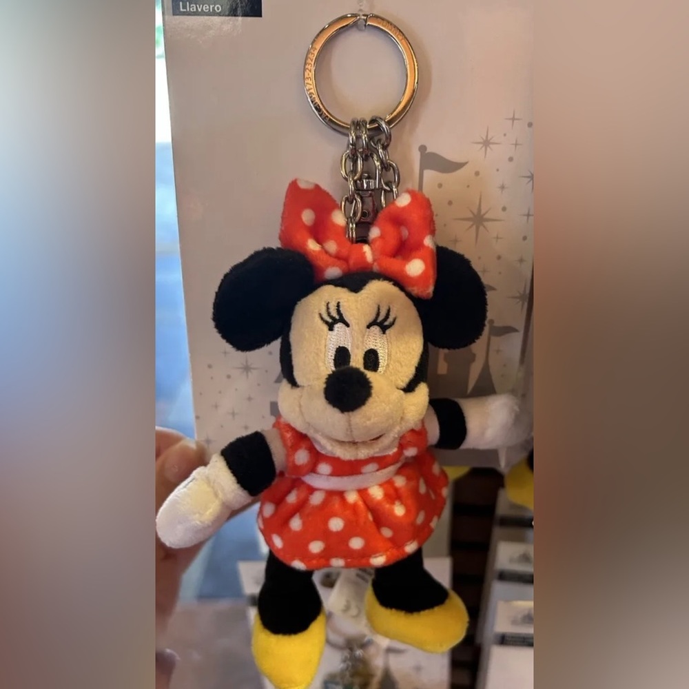 Disney Parks Minnie Mouse Mini Plush Doll Keychain & Bow Charm NEW